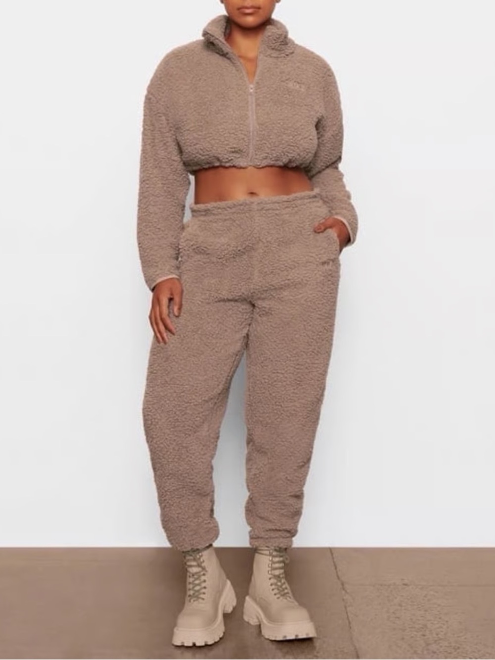 SKIMS Teddy Sherpa Cropped Full Zip Jacket & Jogger Pants - Desert - NWT